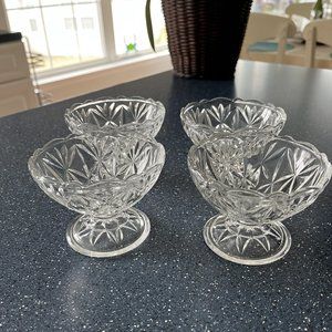 4 Vintage Footed/Stemmed Cut Glass Sherbert/Dessert Glasses